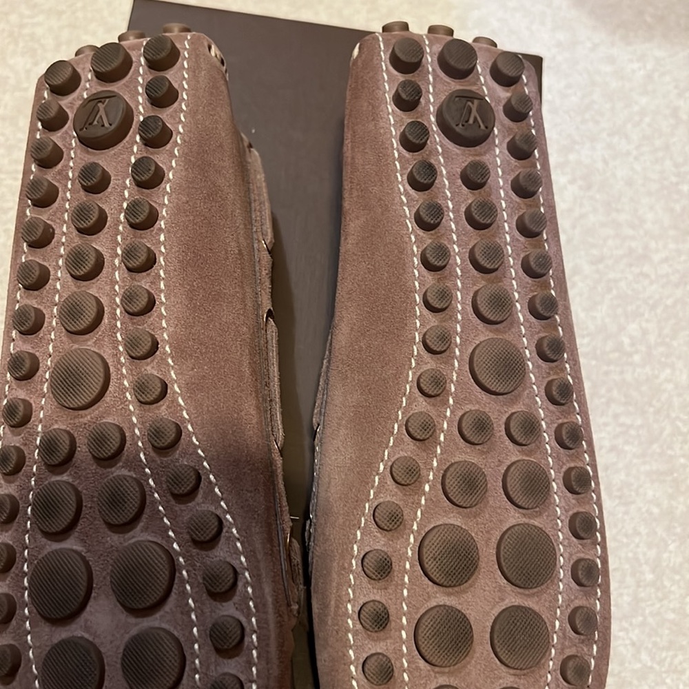 Louis Vuitton - loafers . These are unworn in excellent condition . - Picture 3 of 6
